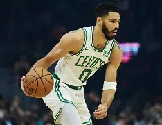 Scout巅峰对决，塔图姆与90激战切尔西分钟，高光表现胜负难料！(塔图姆今日表现)